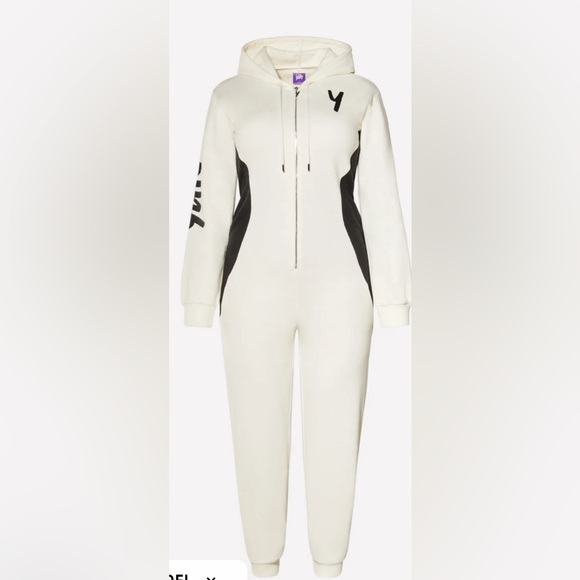 NWT Yitty On My Ivories ,Major Label Pocket hooded Onesie |Size XL - Picture 2 of 5